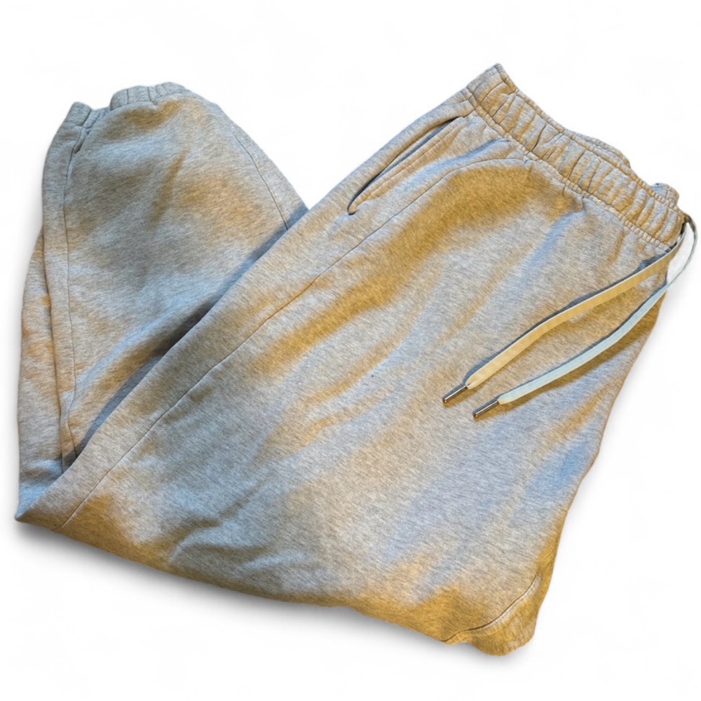 Lululemon Scuba Mid-Rise Oversized Joggers